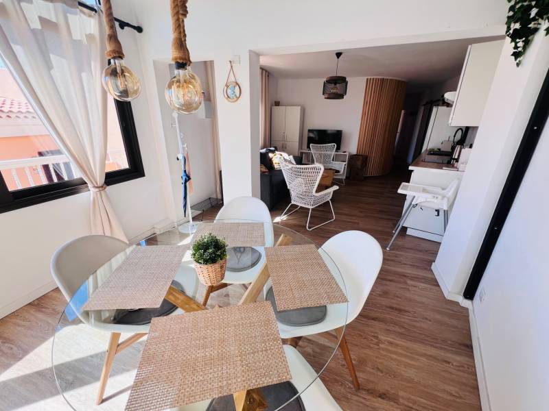APARTAMENTO VACACIONAL CON ENORMES TERRAZAS COSTA ADEJE