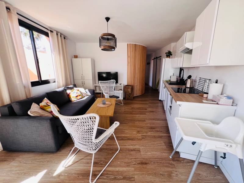 APARTAMENTO VACACIONAL CON ENORMES TERRAZAS COSTA ADEJE