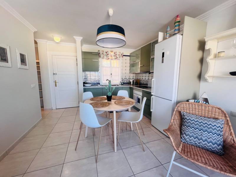 APARTAMENTO VACACIONAL CON HERMOSAS VISTAS COSTA ADEJE