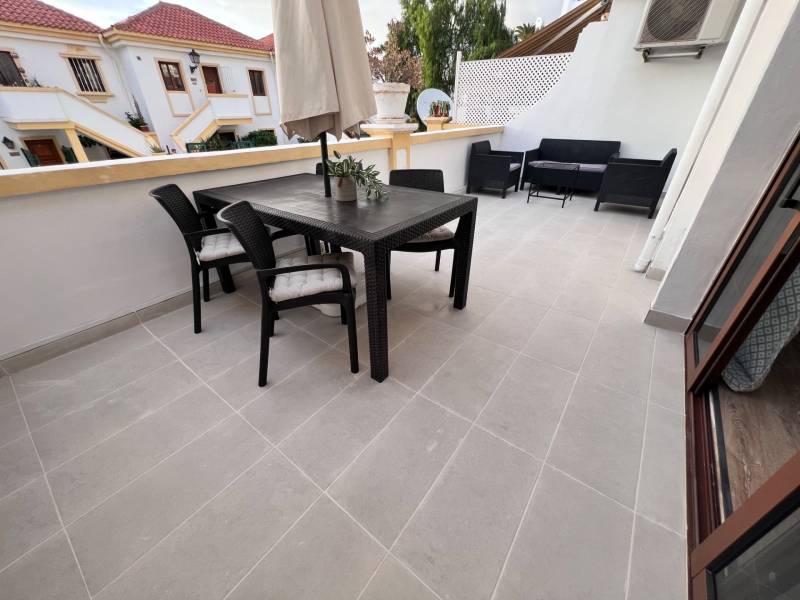 AMPLIO APARTAMENTO EN SAN EUGENIO ALTO COSTA ADEJE