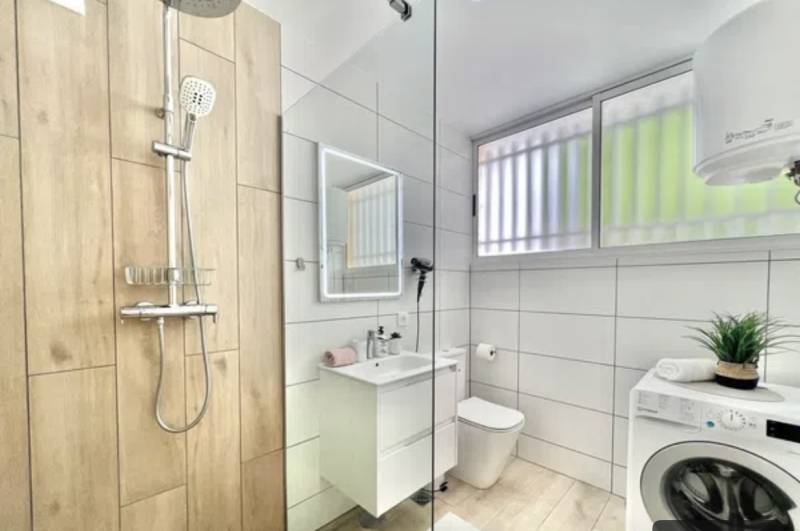 APARTAMENTO REFORMADO EXCELENTE UBICACIÓN