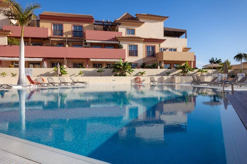 APARTAMENTO EN UNA UBICACIÓN EXCEPCIONAL PLAYA DEL DUQUE