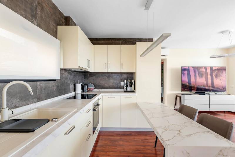 EXCEPCIONAL VILLA EN UNA UBICACIÓN EXCEPCIONAL EN VENTA