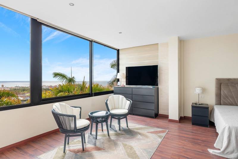 EXCEPCIONAL VILLA EN UNA UBICACIÓN EXCEPCIONAL EN VENTA
