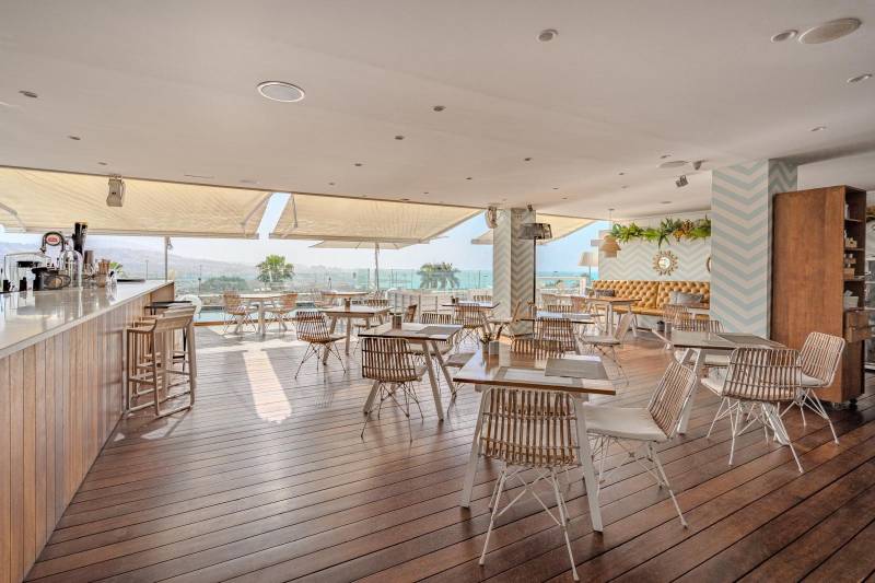 EXCEPCIONAL APARTAMENTO EN UNA UBICACIÓN EXCLUSIVA PLAYA DEL DUQUE