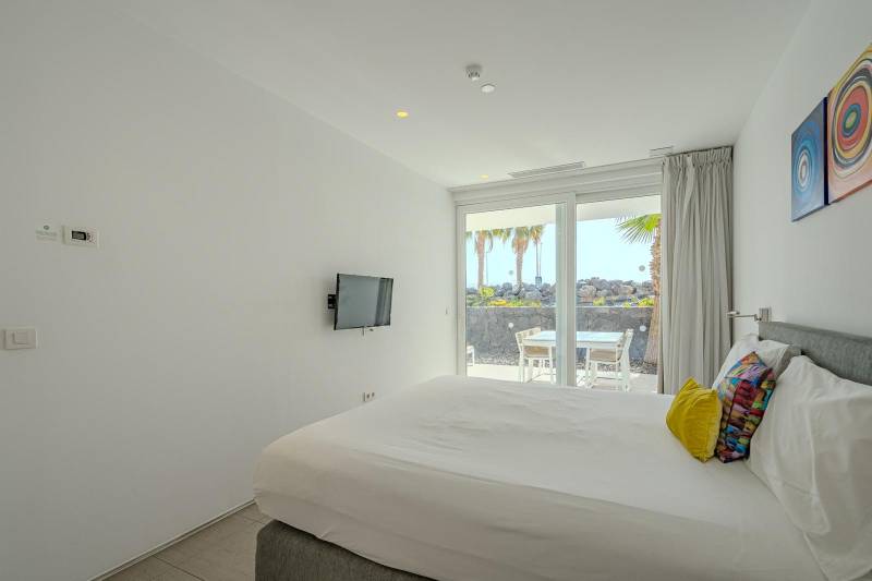 EXCEPCIONAL APARTAMENTO EN UNA UBICACIÓN EXCLUSIVA PLAYA DEL DUQUE
