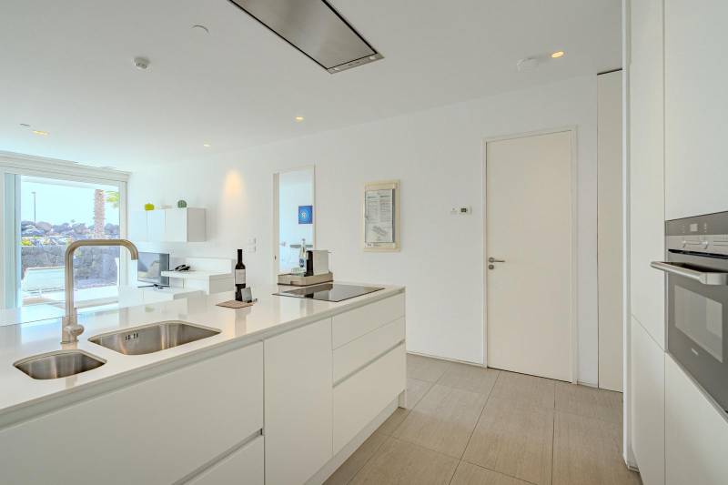 EXCEPCIONAL APARTAMENTO EN UNA UBICACIÓN EXCLUSIVA PLAYA DEL DUQUE