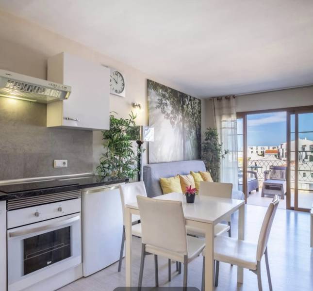 APARTAMENTO EN WINDSOR PARK COMPLEJO EN VENTA