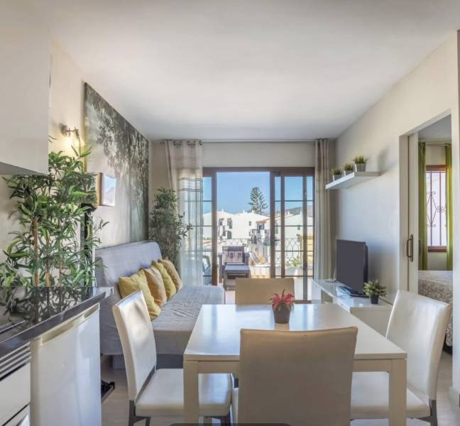 APARTAMENTO EN WINDSOR PARK COMPLEJO EN VENTA